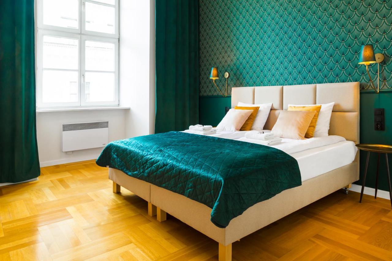 Glamorous Apartment In Heart Of Old Town Krakow Bagian luar foto