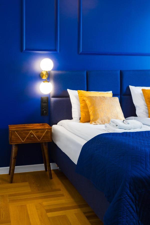 Glamorous Apartment In Heart Of Old Town Krakow Bagian luar foto