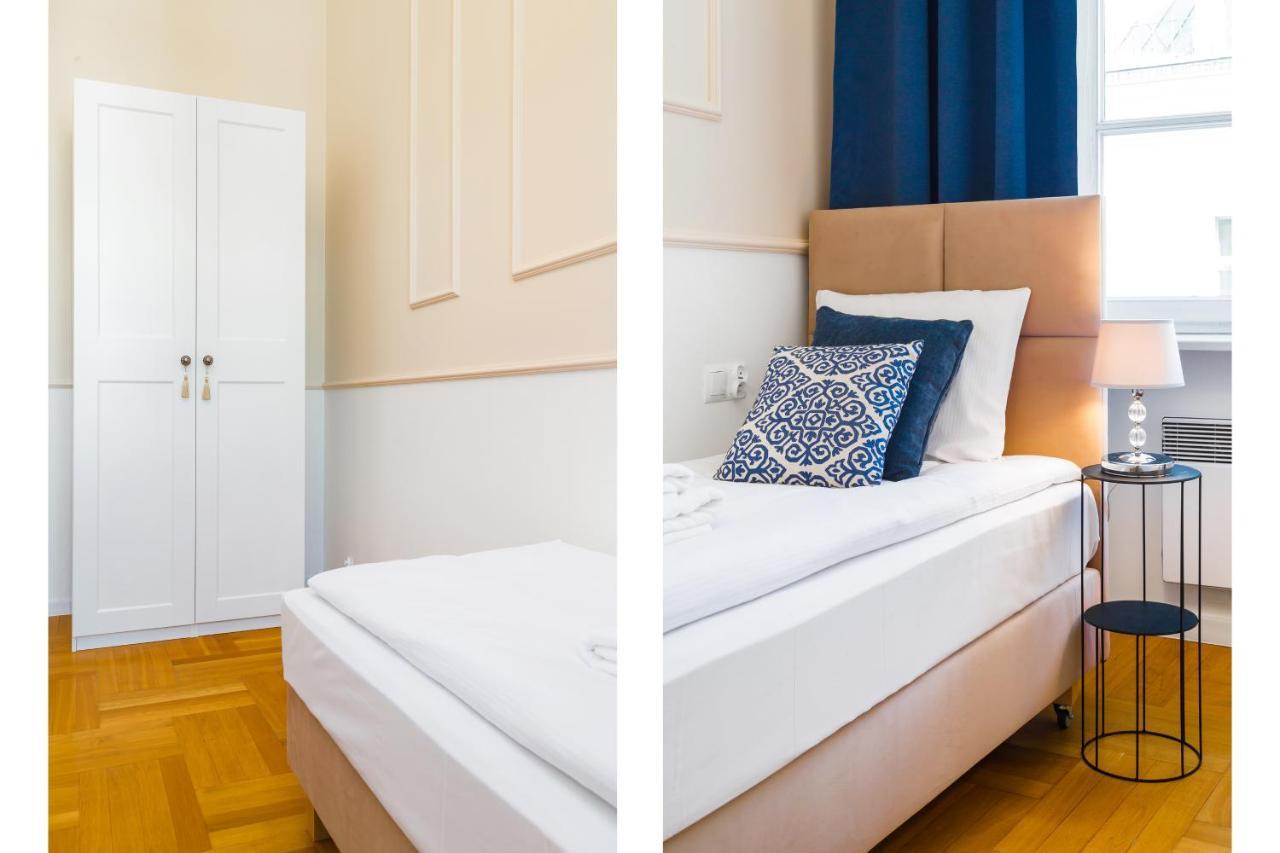 Glamorous Apartment In Heart Of Old Town Krakow Bagian luar foto