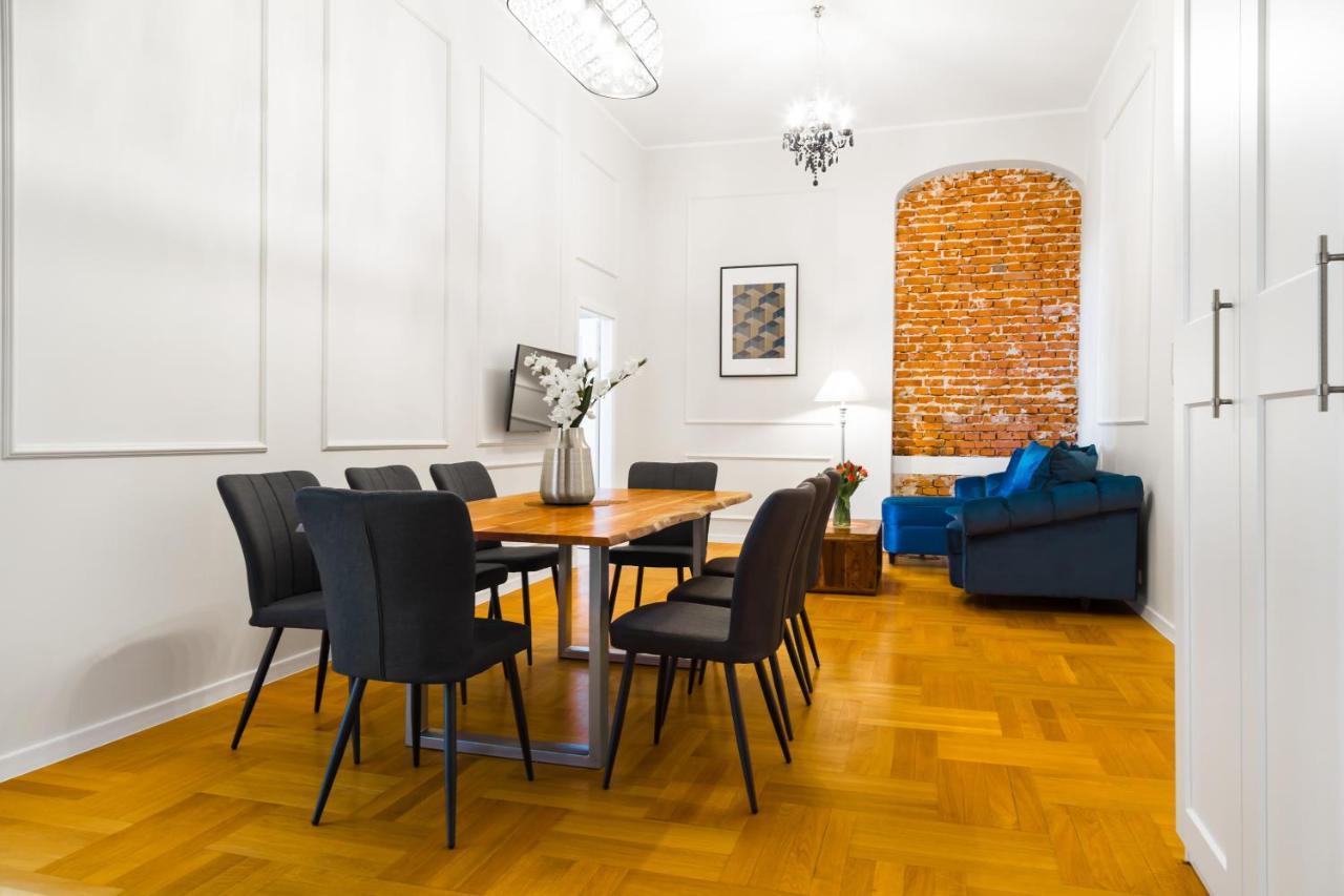 Glamorous Apartment In Heart Of Old Town Krakow Bagian luar foto